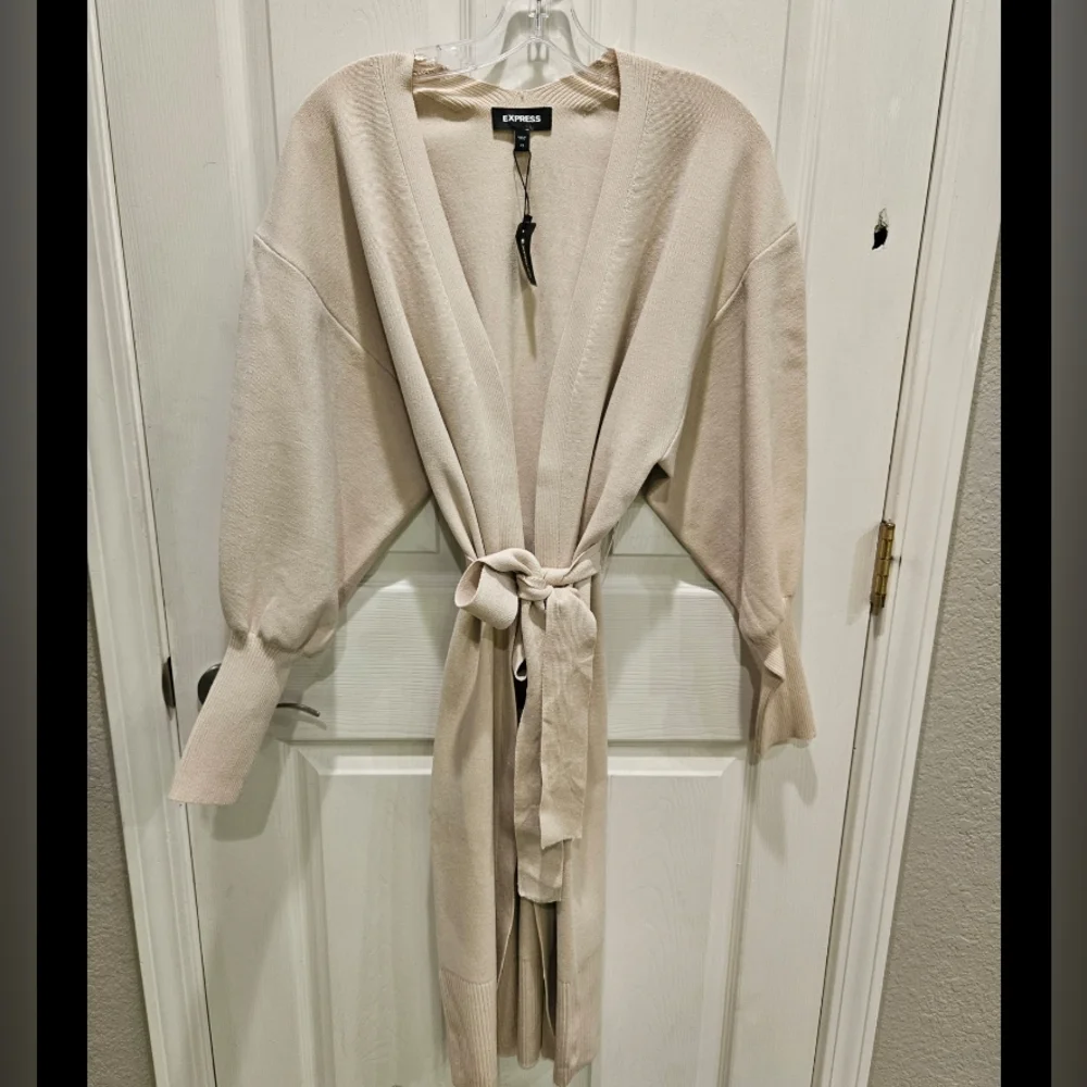 NWT Express Cream Belted Cardigan XS - Picture 4 of 9